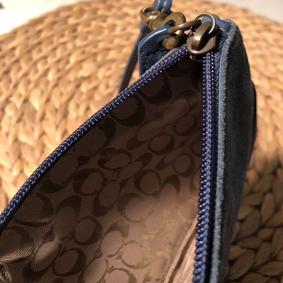 Blue Suede Coach wristlet - Picture 3 of 4